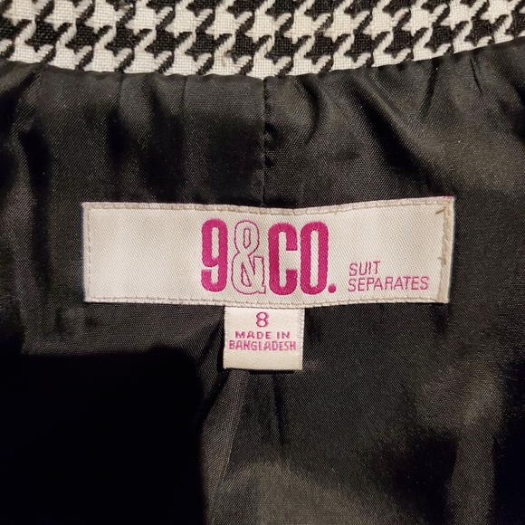ONE BUTTON BLACK AND WHITE CHECKED PATTERN JACKET ( SIZE 8) - Picture 8 of 10